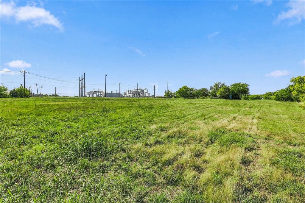 2863 Fm 917 Property Photo 8