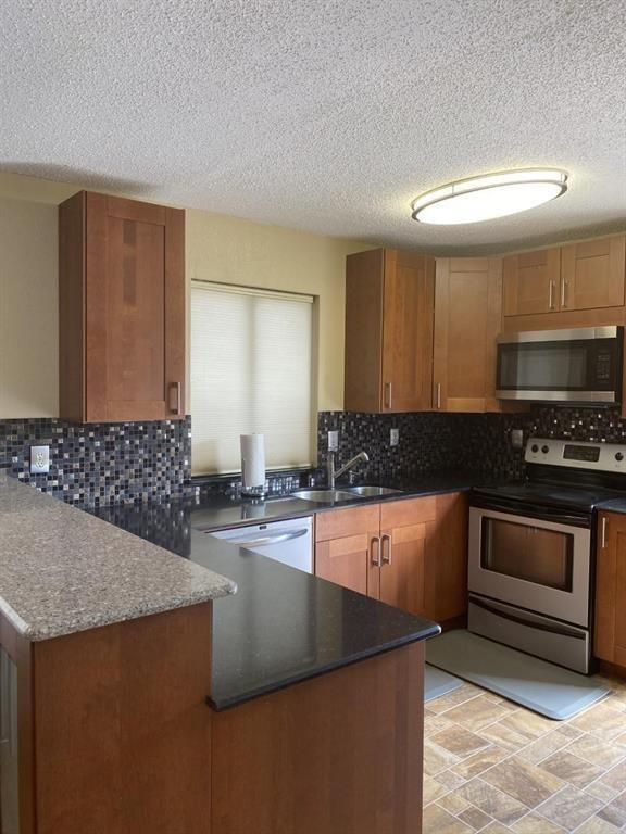 5728 Cancun Drive Property Photo 3