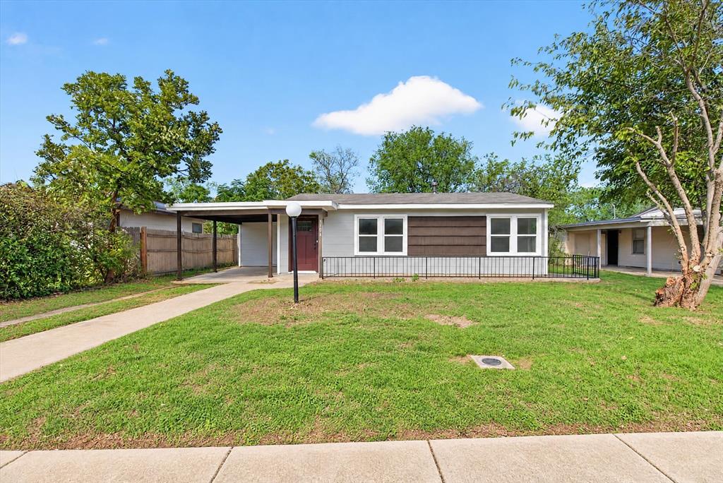 1104 Edney Street Property Photo 1