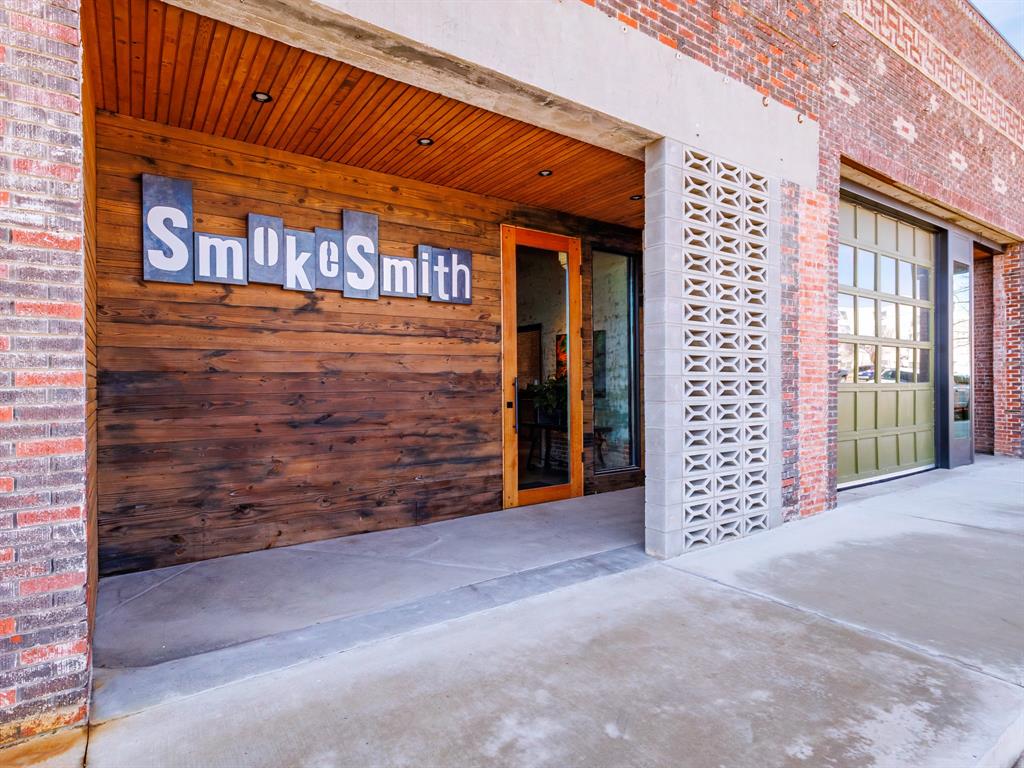 420 Commercial Property Photo 1