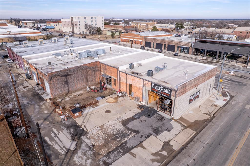 420 Commercial Property Photo 38