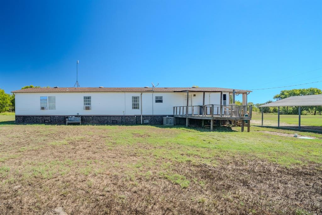 5716 County Road 4516 Property Photo 28