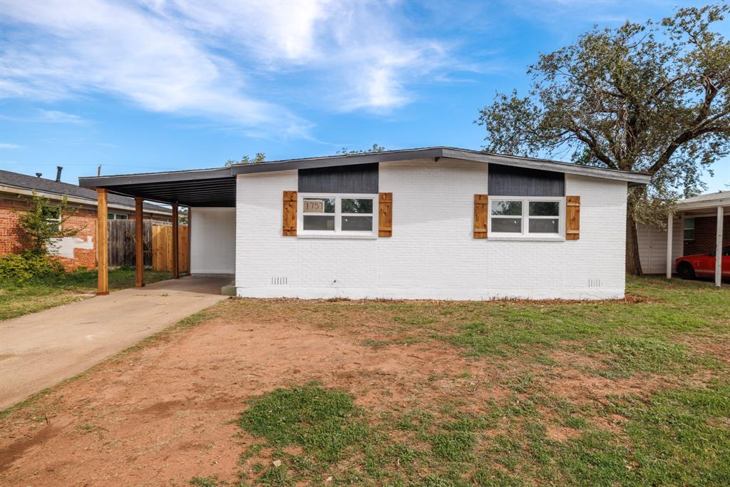 1757 Briarwood Street Property Photo 1