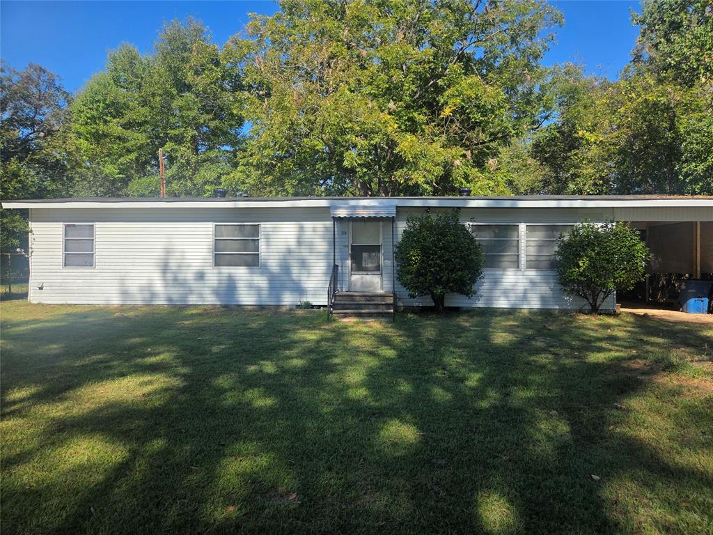 324 W Birch Avenue Property Photo 1