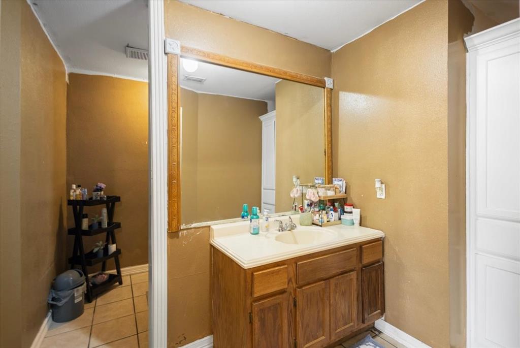758 County Road 37 Property Photo 22