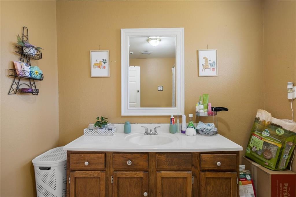 758 County Road 37 Property Photo 29