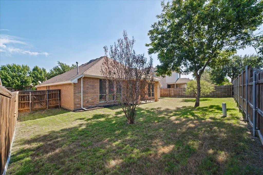 1403 Lowes Farm Parkway Property Photo 30