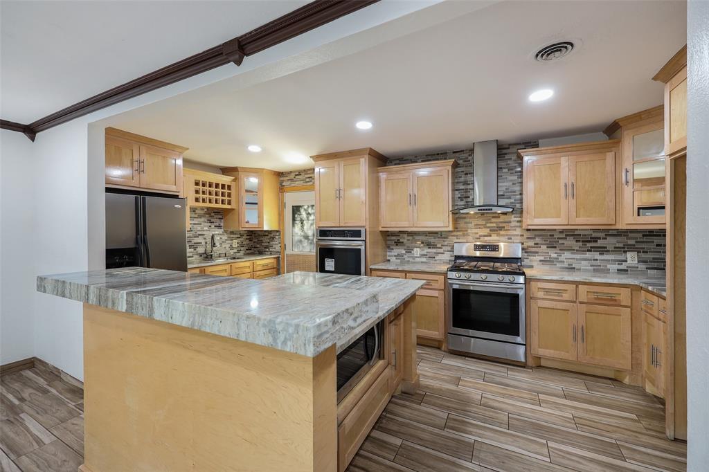 17 Macarthur Drive Property Photo 1