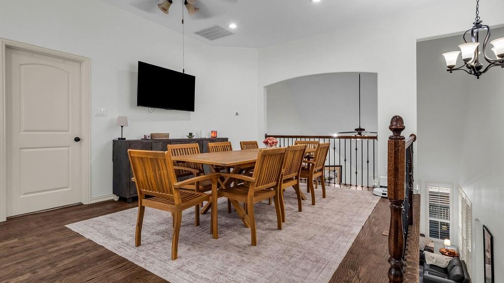 2608 Sir Wade Way Property Photo 23