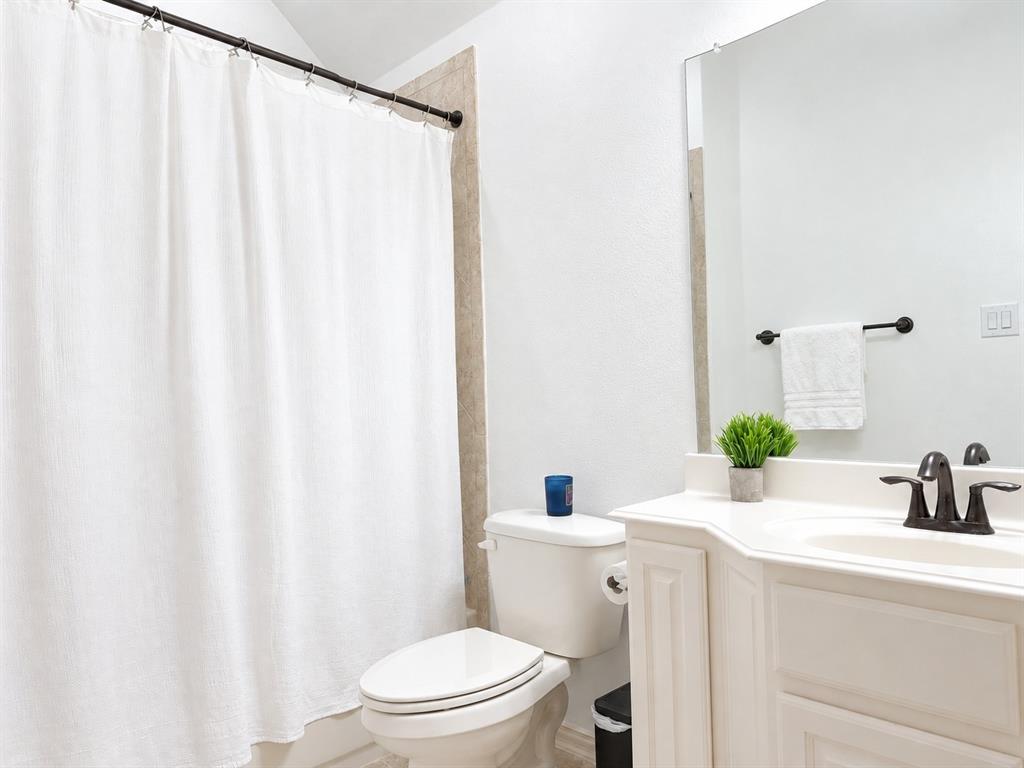 2608 Sir Wade Way Property Photo 30