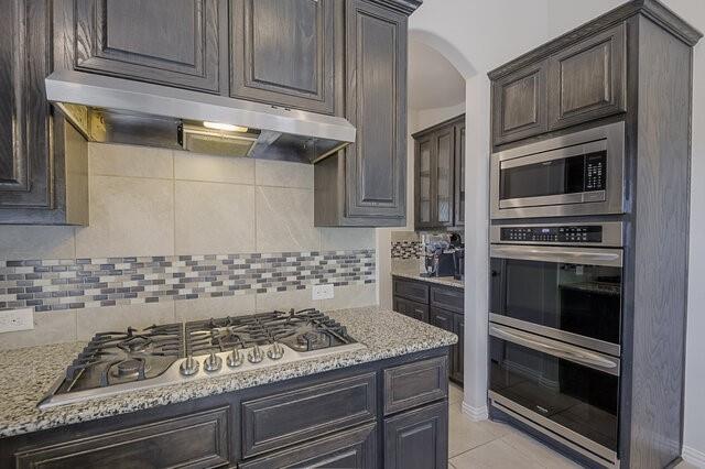 909 Heath Creek Drive Property Photo 10