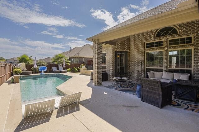 909 Heath Creek Drive Property Photo 37