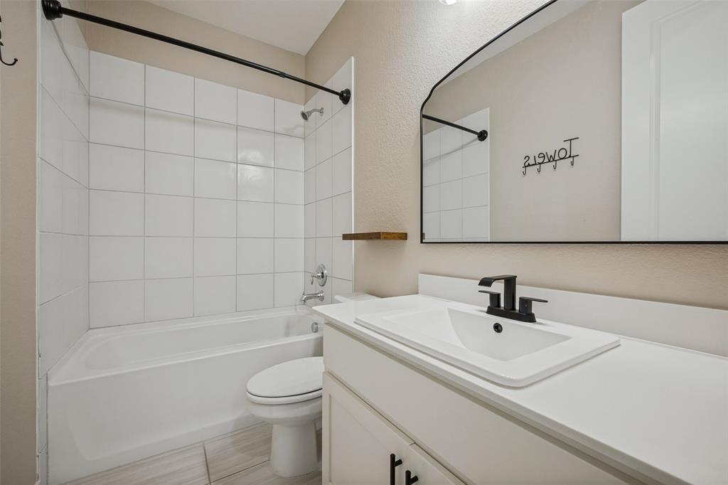 2540 Stella Lane Property Photo 17