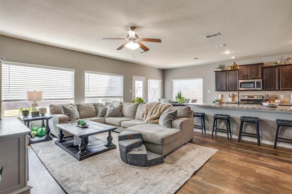 5124 Meadow Lane Property Photo 1