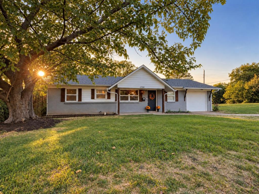 1700 England Road Property Photo 1