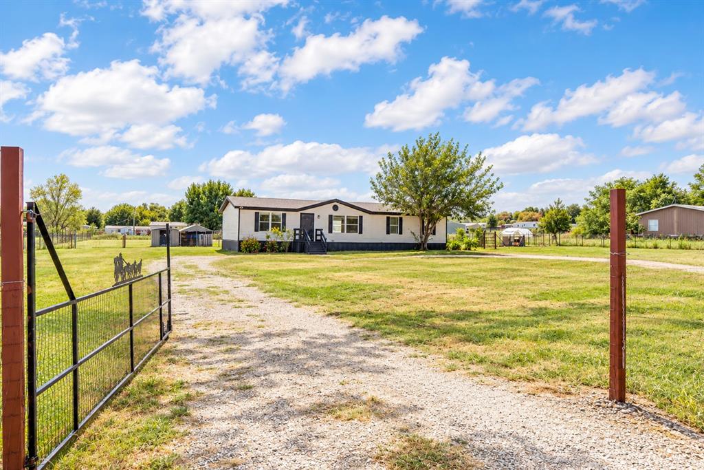 134 Valley Meadows Drive Property Photo 1