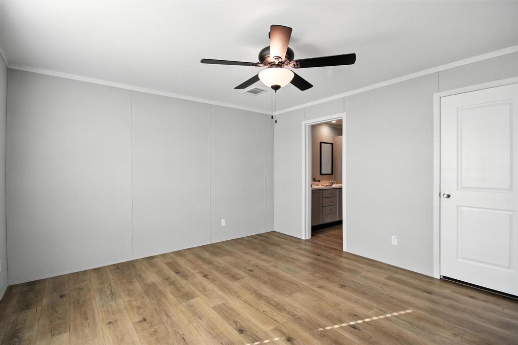 4237 Private Road 4284 Property Photo 8