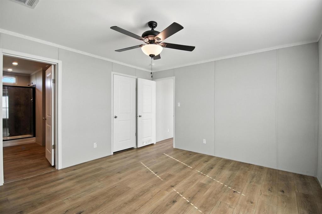 4237 Private Road 4284 Property Photo 9