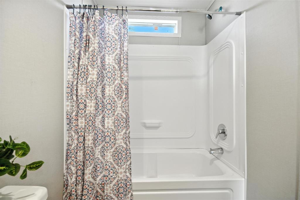 4237 Private Road 4284 Property Photo 25