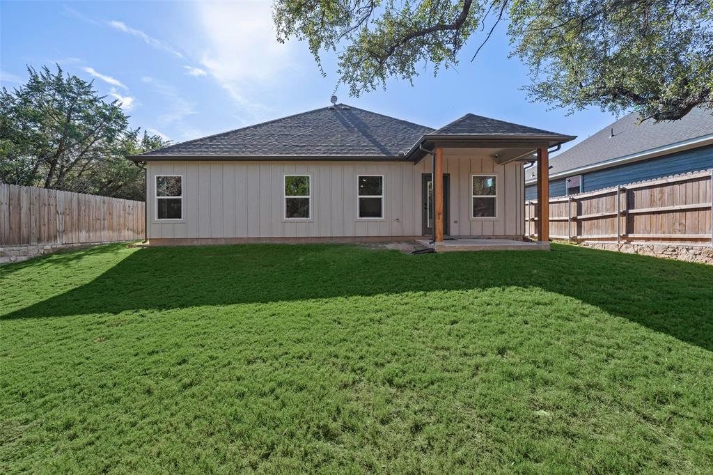 2506 Austin Court Property Photo 9
