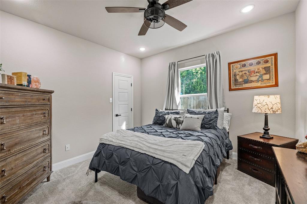 2506 Austin Court Property Photo 28