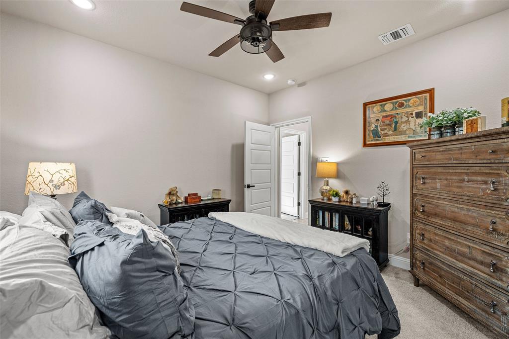 2506 Austin Court Property Photo 29