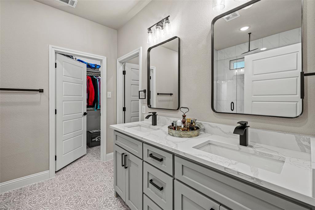 2506 Austin Court Property Photo 35