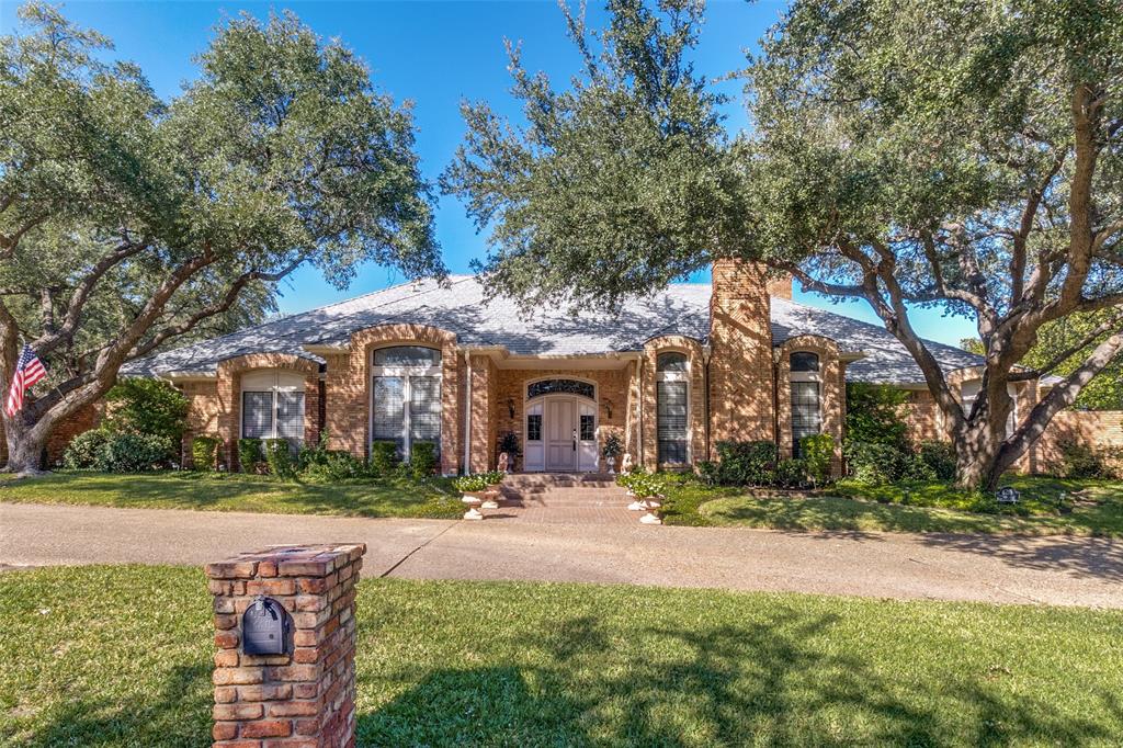 6215 Raintree Court Property Photo 1