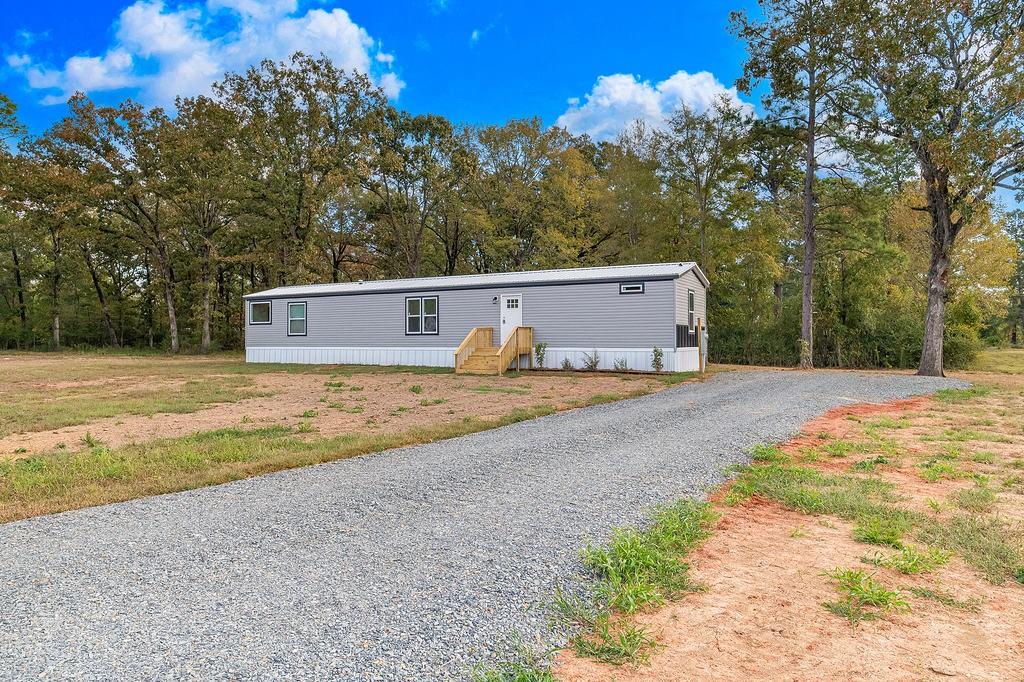 610 Nettleton Property Photo 1