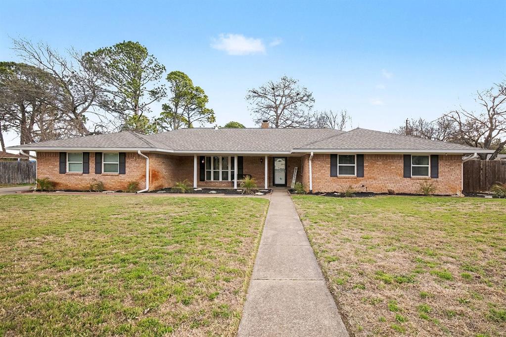 1603 Miller Court Property Photo 1
