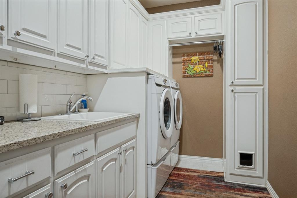 12900 Cold Spring Lane Property Photo 19
