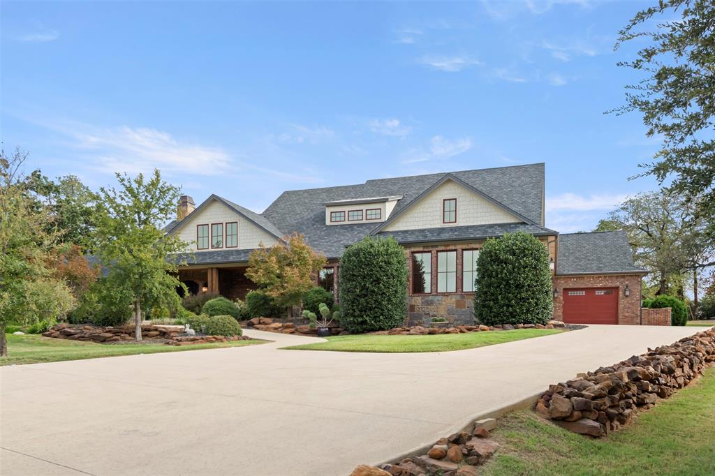 200 Regency Court Property Photo 1