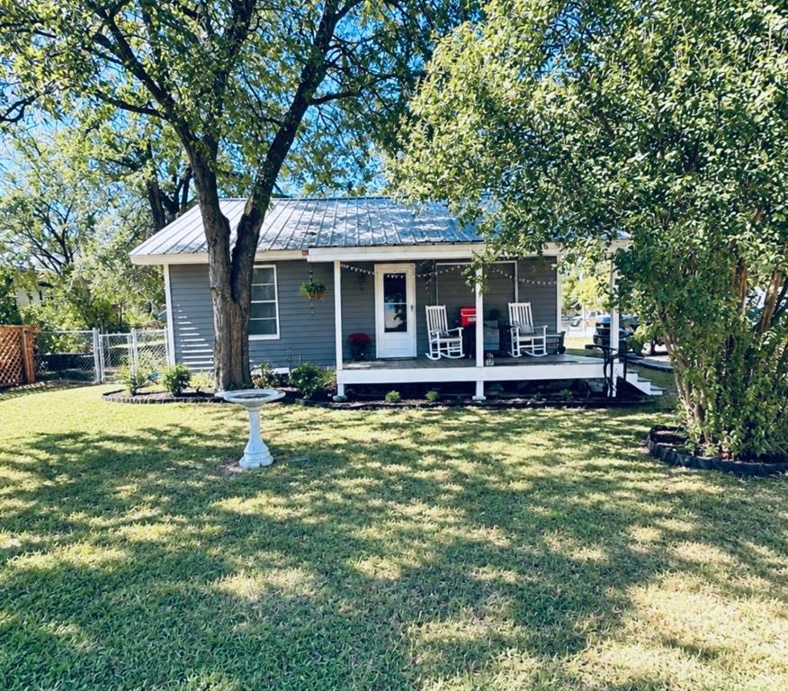 709 N Austin Property Photo 1
