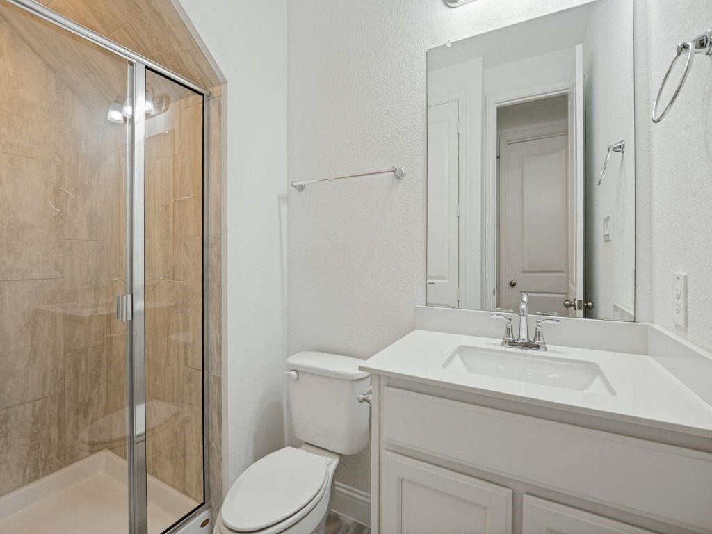 1024 Thomas Place Property Photo 13