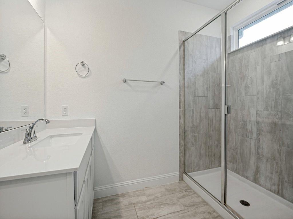 1024 Thomas Place Property Photo 22