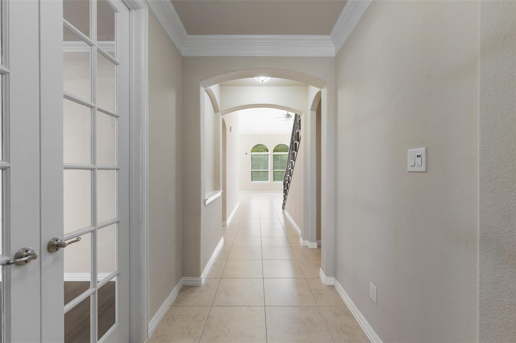 1704 Hickory Chase Circle Property Photo 9