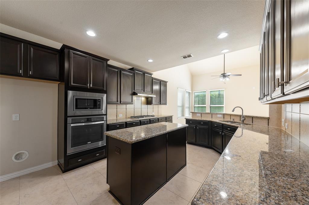 1704 Hickory Chase Circle Property Photo 19
