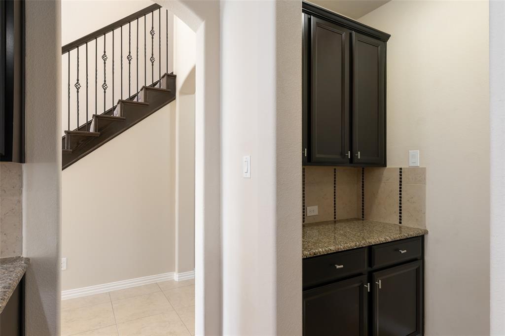 1704 Hickory Chase Circle Property Photo 21
