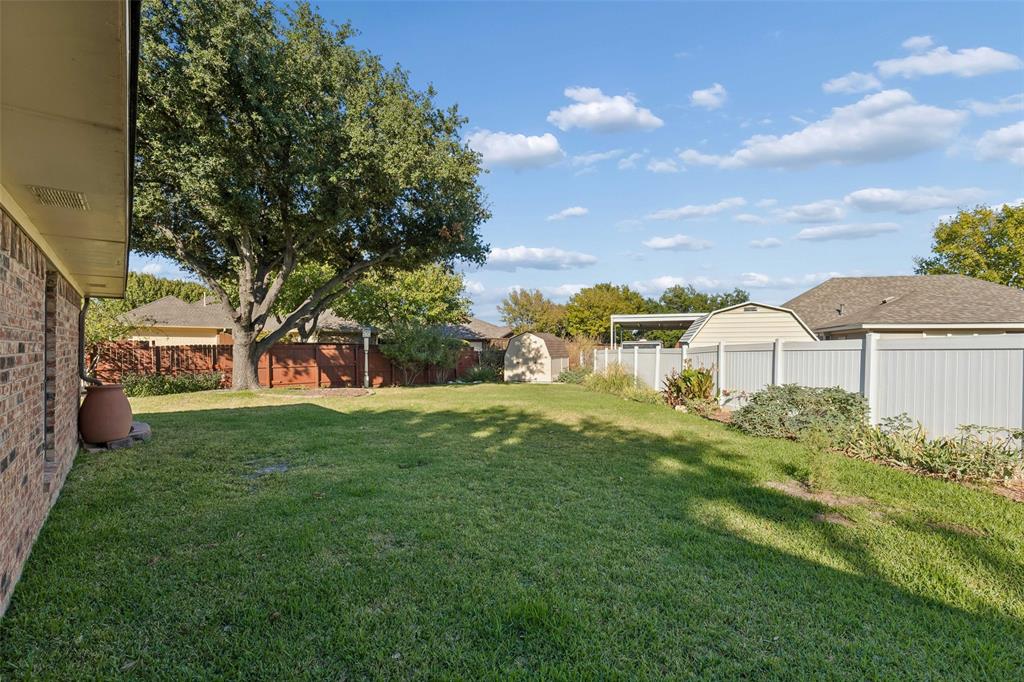 2051 Robin Hill Lane Property Photo 27