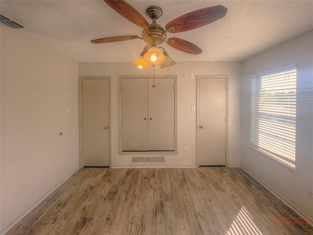 1911 Sutter Street Property Photo 8