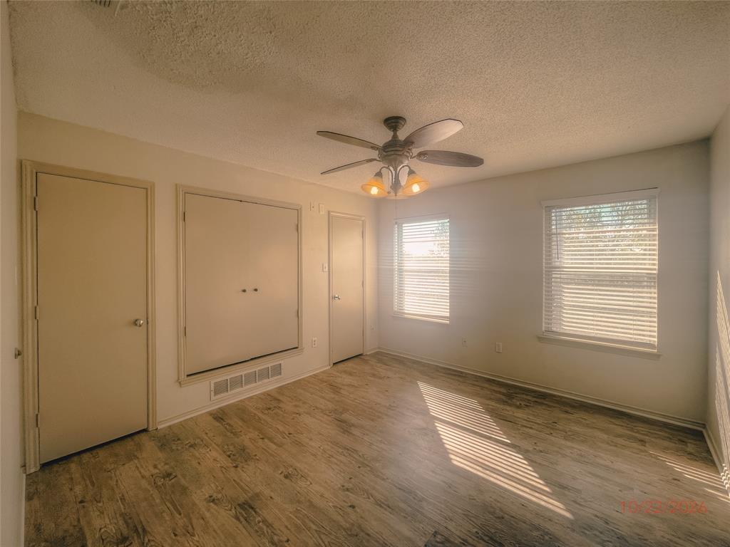 1911 Sutter Street Property Photo 9
