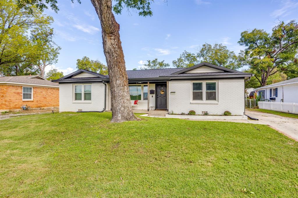 6208 Walnut Drive Property Photo 1