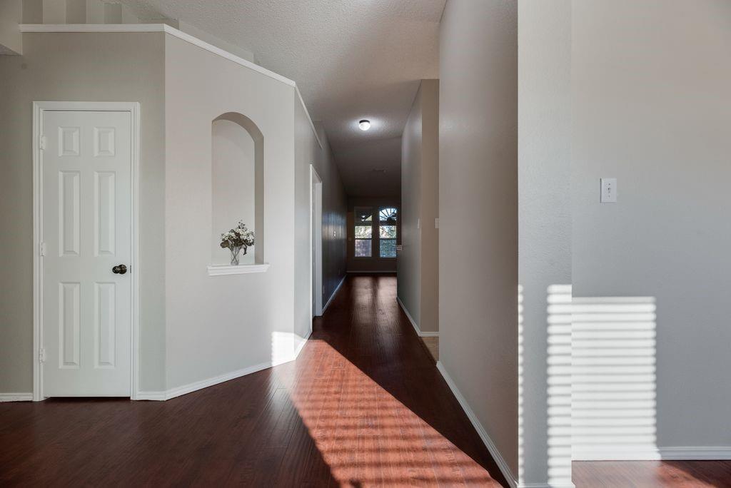 6310 Nueces Bay Drive Property Photo 5