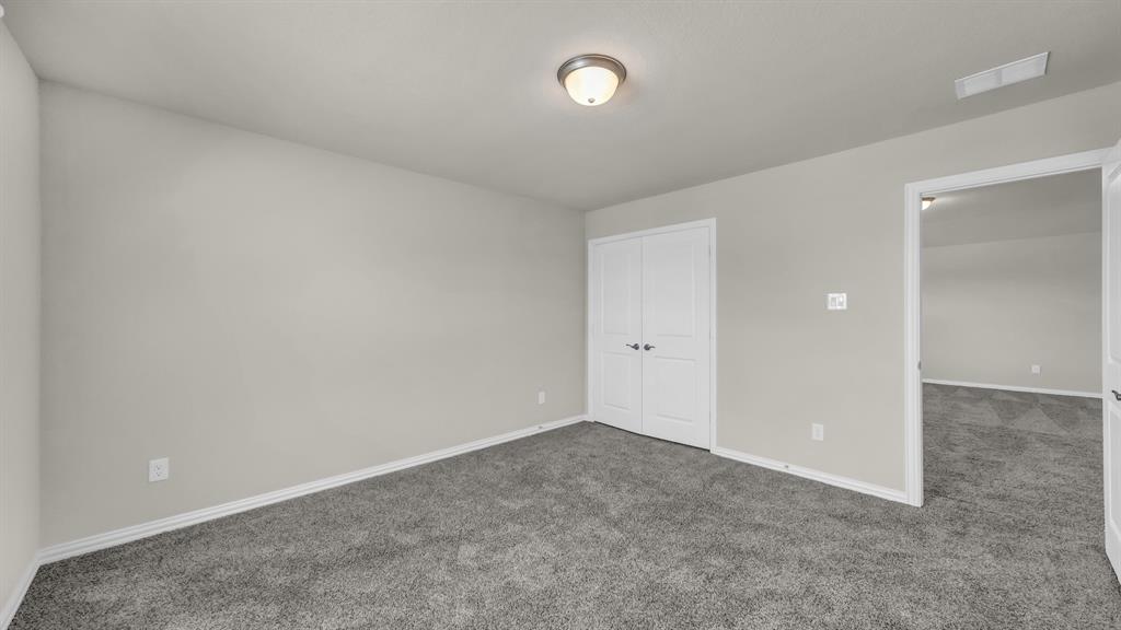2860 Fox Trail Lane Property Photo 32