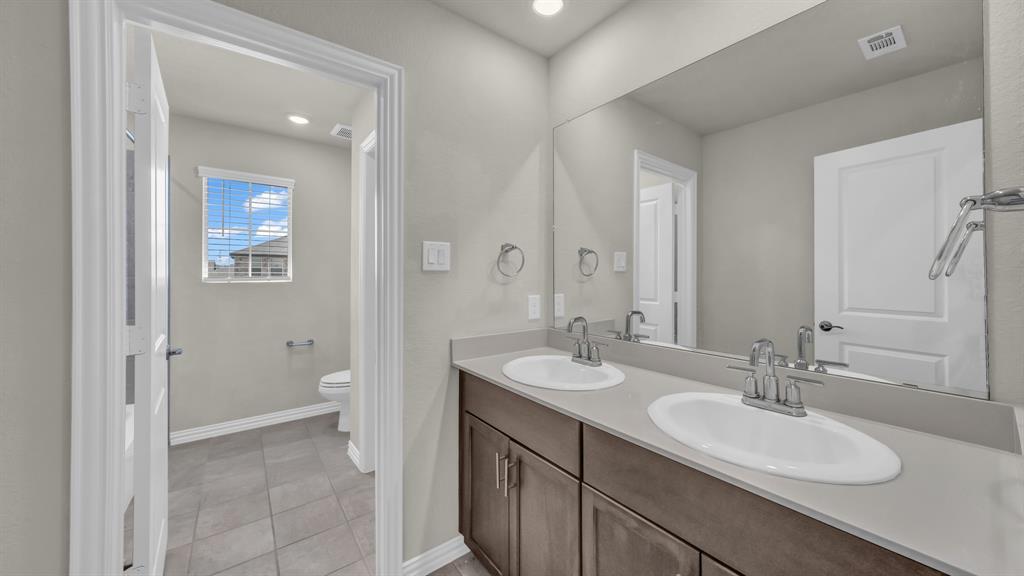 2860 Fox Trail Lane Property Photo 34