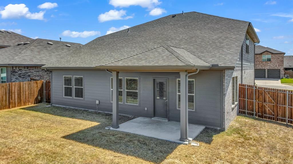 2860 Fox Trail Lane Property Photo 39
