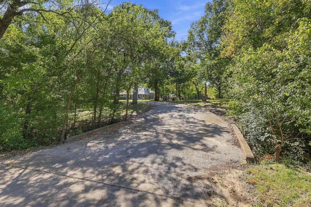 300 Coushatta Drive Property Photo 2