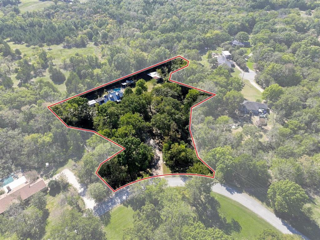 300 Coushatta Drive Property Photo 3