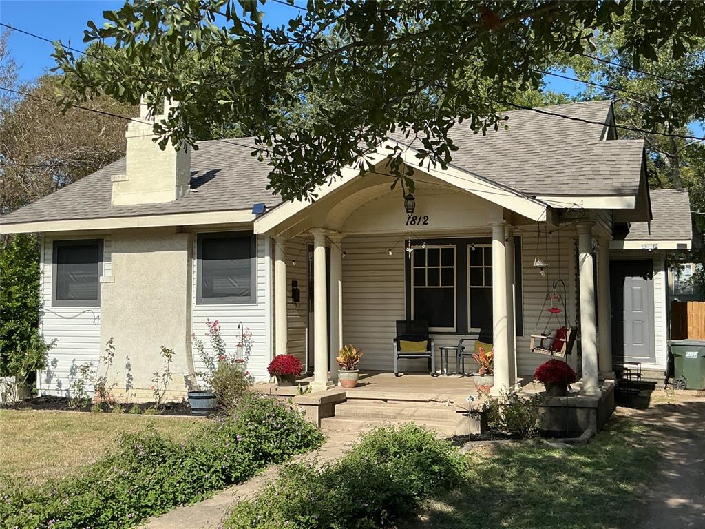 1812 Sycamore Avenue Property Photo 1