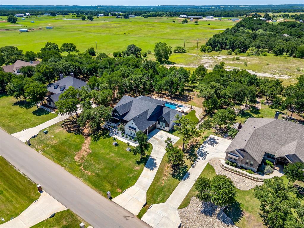 673 S Sugartree Drive Property Photo 1